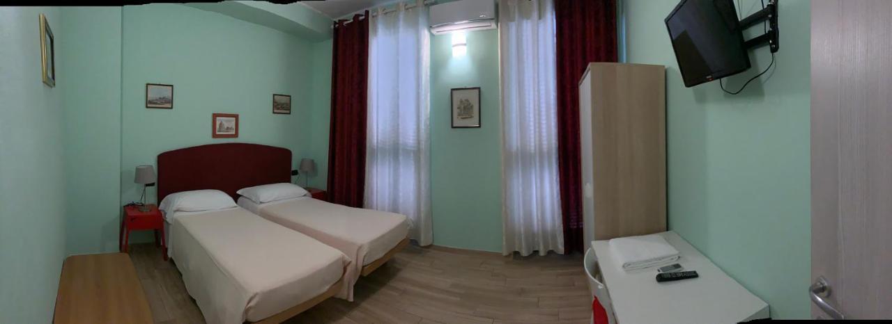 Cerrutihotel Vercelli Luaran gambar