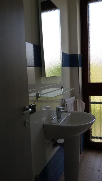 Cerrutihotel Vercelli Luaran gambar